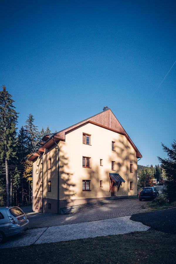 Apartmany Domino Železná Ruda Exterior foto